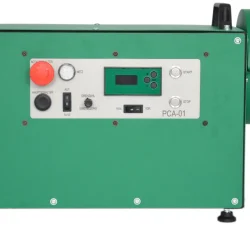 Seitenansicht-mit-Bedienpanel-der-Pliermaschine.-Notaus-Netzanzeige-Drehzahlregelung-Richtungsschalter-Display-Start-Stop